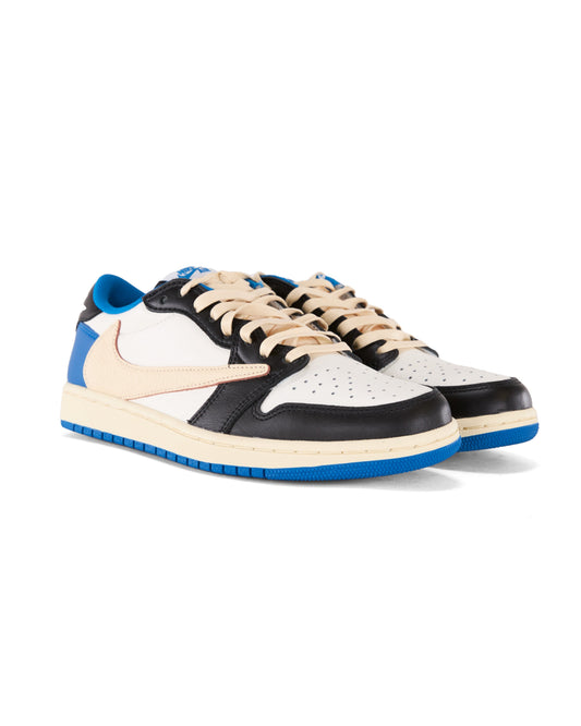 Nike x Travis Scott Trainers