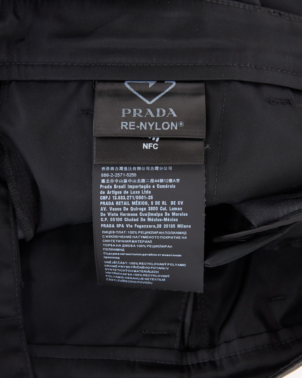 Prada Cargos