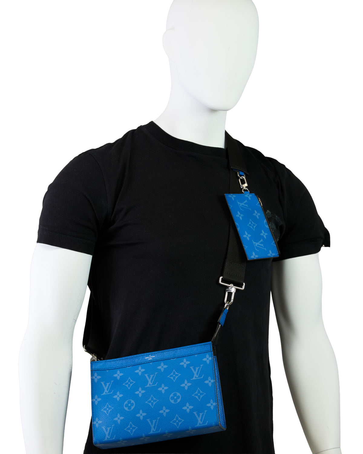 Louis Vuitton Messenger Bag