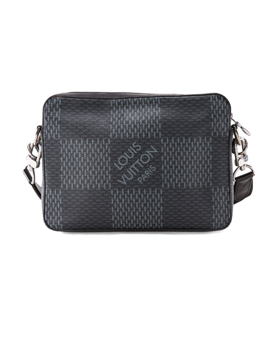 Louis Vuitton Trio Bag