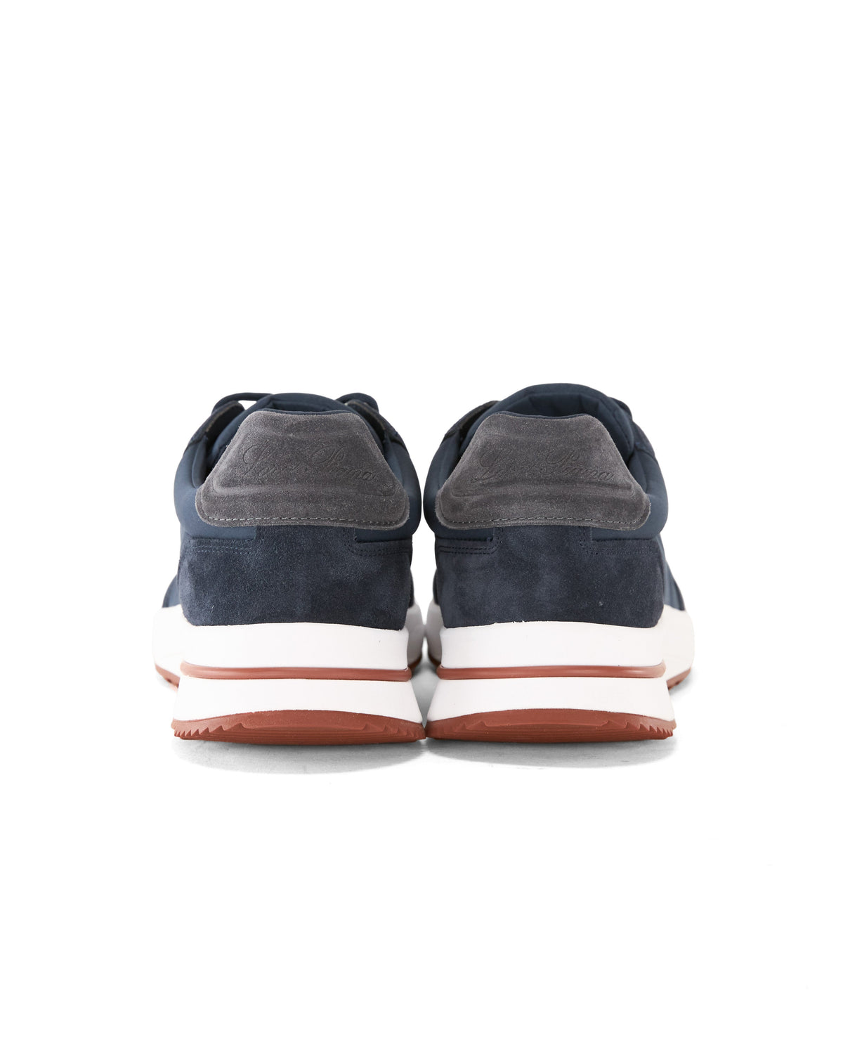 Lora Piana Trainer