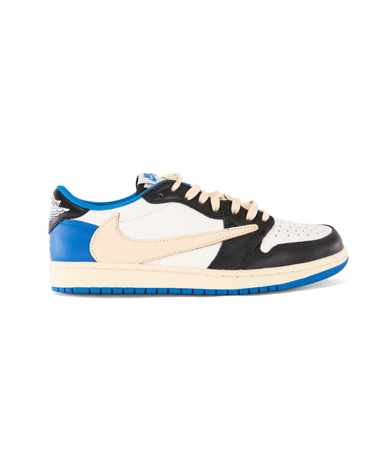 Nike x Travis Scott Trainers